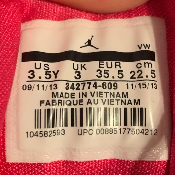 Pink Jordan’s - Picture 5 of 5